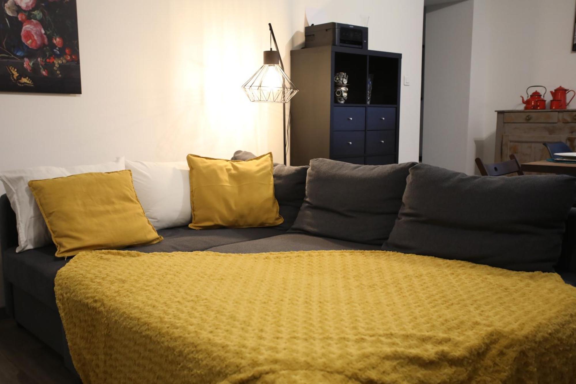 Апартаменты L'Atelier 57 - Votre Meuble Authentique ! Арбуа Экстерьер фото